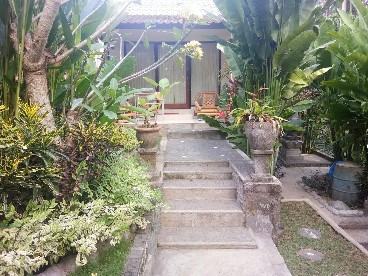 Kerta Family Bed And Breakfast 우붓 외부 사진